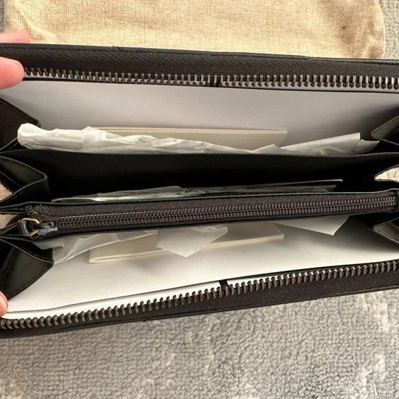 Authentic Gucci Marmont Zip Around Wallet, Black with Gold Hardware, NEW - Picture 10 of 11